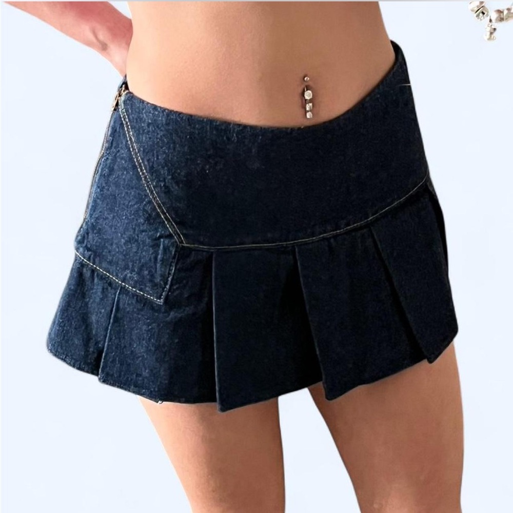 Talula Navy Pleated Skirt